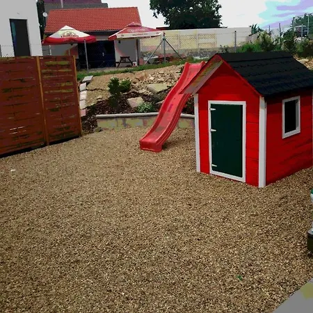 Garden Зноймо